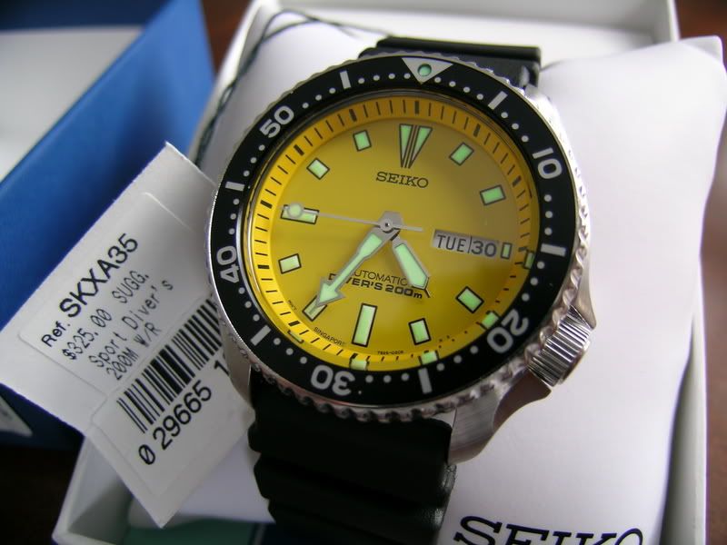 seiko diver yellow dial