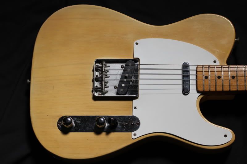 1954WhiteguardTelecaster2.jpg