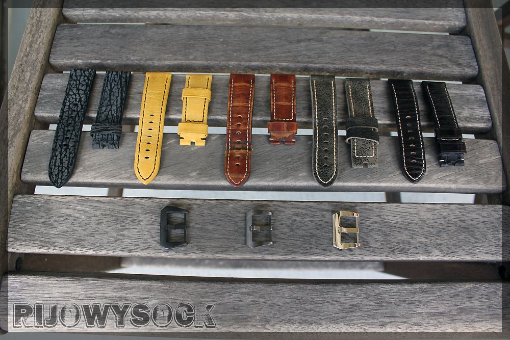 Straps1.jpg