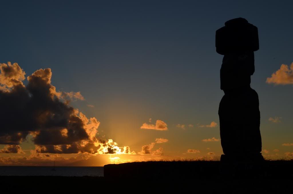 Ahu Tahai, nuestro primer encuentro con los Moais - Crónica de un viaje inolvidable a Rapa Nui (3)
