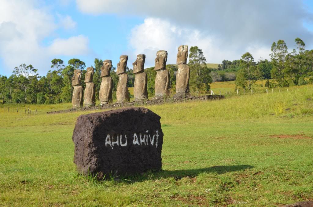 Ahu Akivi y luego a los tumbos hasta Ana Kakenga - Crónica de un viaje inolvidable a Rapa Nui (1)