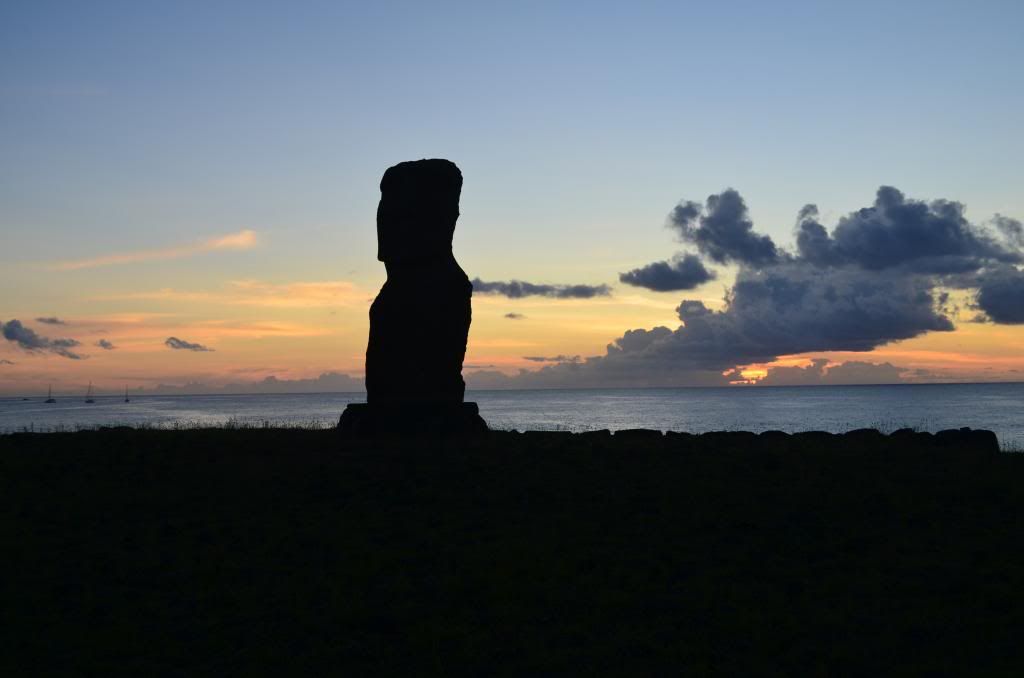 Ahu Akivi y luego a los tumbos hasta Ana Kakenga - Crónica de un viaje inolvidable a Rapa Nui (9)