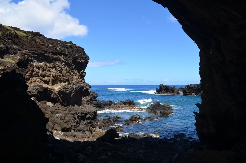 Cueva de Ana Kai Tangata y la visita más esperada: Rano Raraku - Crónica de un viaje inolvidable a Rapa Nui (5)