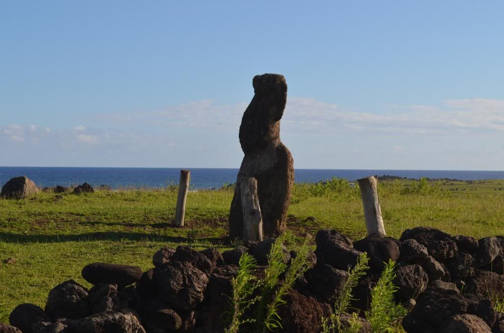 Cueva de Ana Kai Tangata y la visita más esperada: Rano Raraku - Crónica de un viaje inolvidable a Rapa Nui (29)