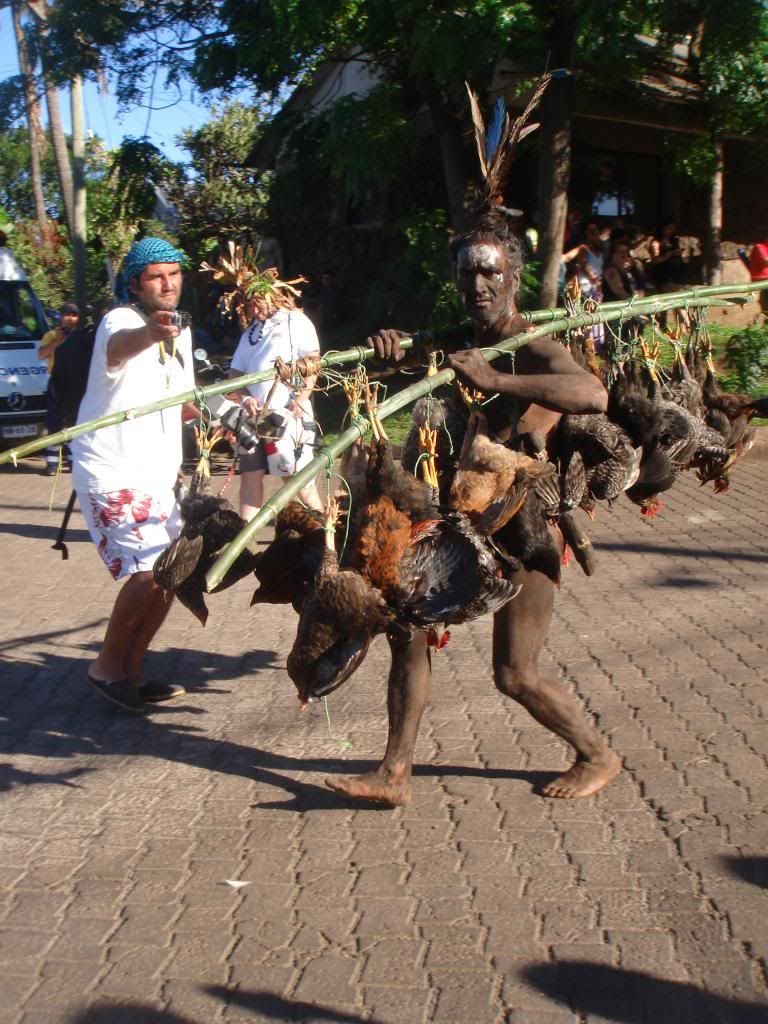 Playa, moais y desfile - Crónica de un viaje inolvidable a Rapa Nui (12)
