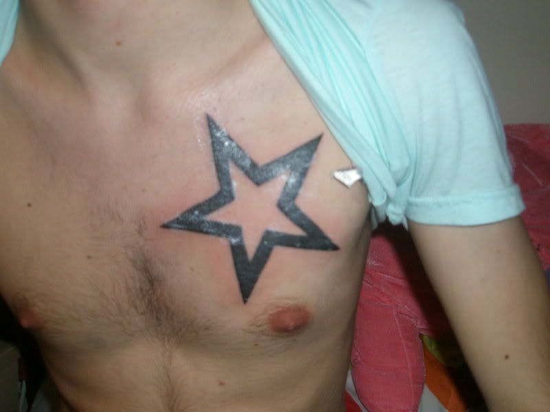 This is tom's tattoo on his chest! Tom's star!