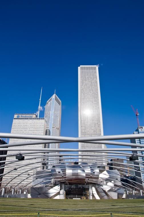 IMAGE: http://i85.photobucket.com/albums/k66/mattcsullivan/Chicago%20Bean/2008-01-15_1184.jpg