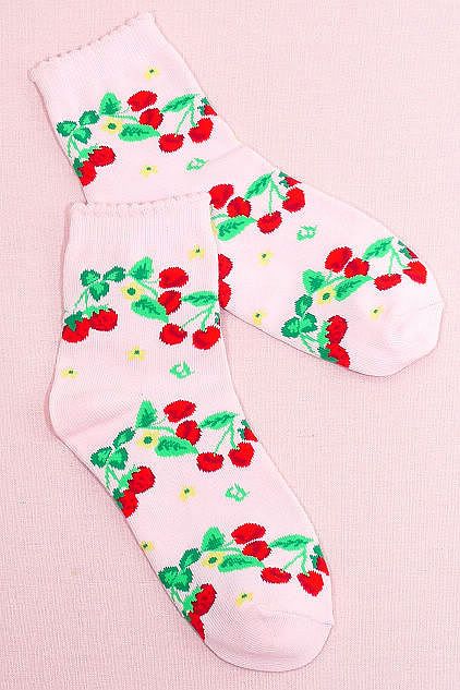 Secret Shop Strawberry Lolita Ankle Socks