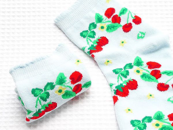Secret Shop Strawberry Lolita Ankle Socks