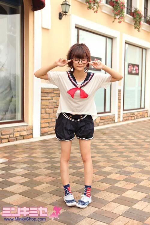 Sweet Schoolgirl Sailor Outfit