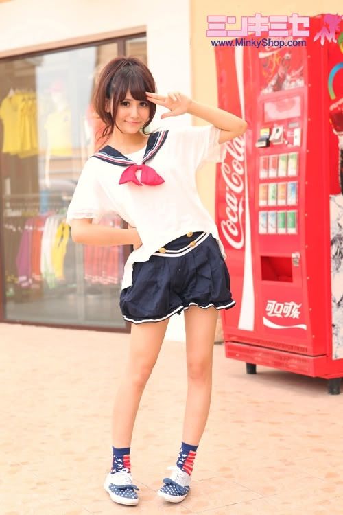 Sweet Schoolgirl Sailor Outfit