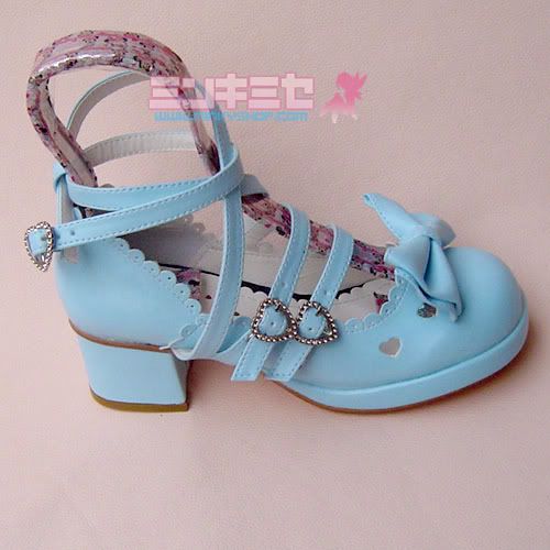 Sweet Heart Strappy Shoes