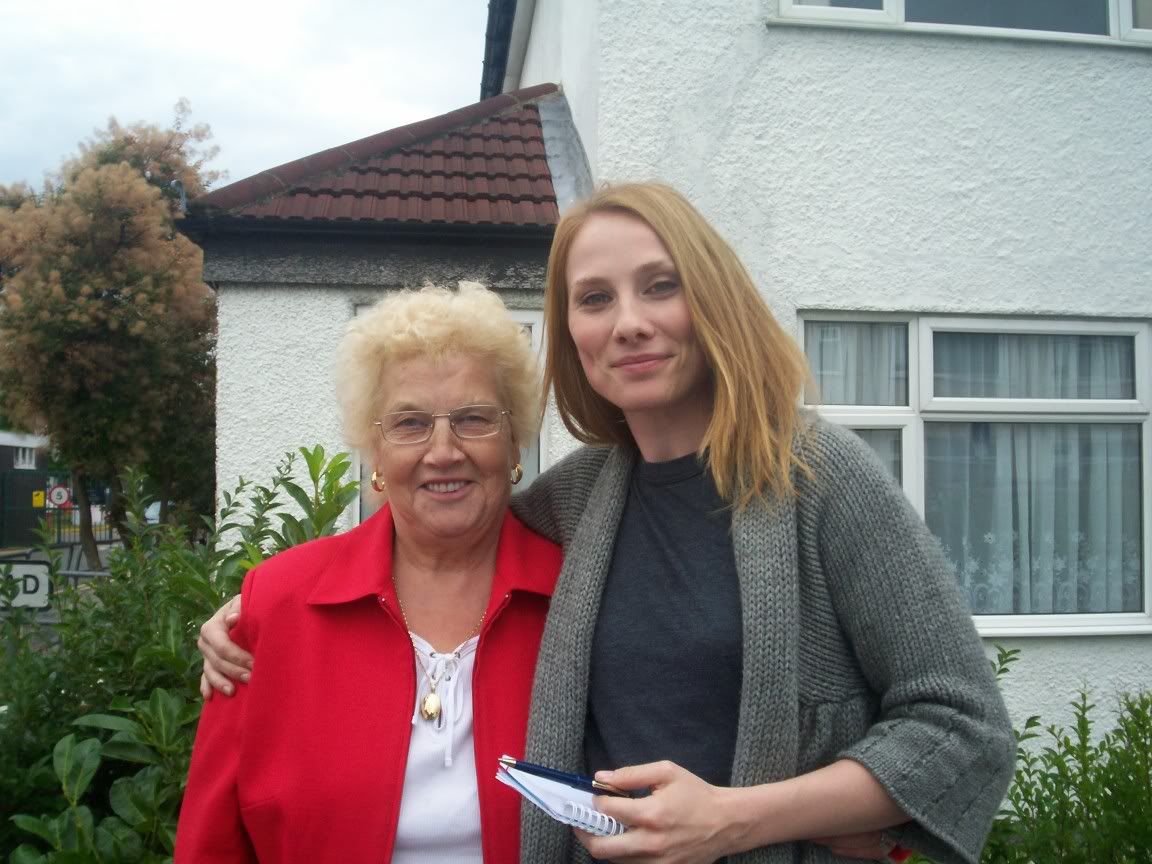 Rosie Marcel desktop Wallpapers