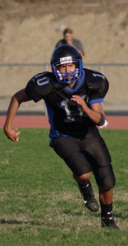 IMAGE: http://i85.photobucket.com/albums/k73/donimaging/nate.jpg