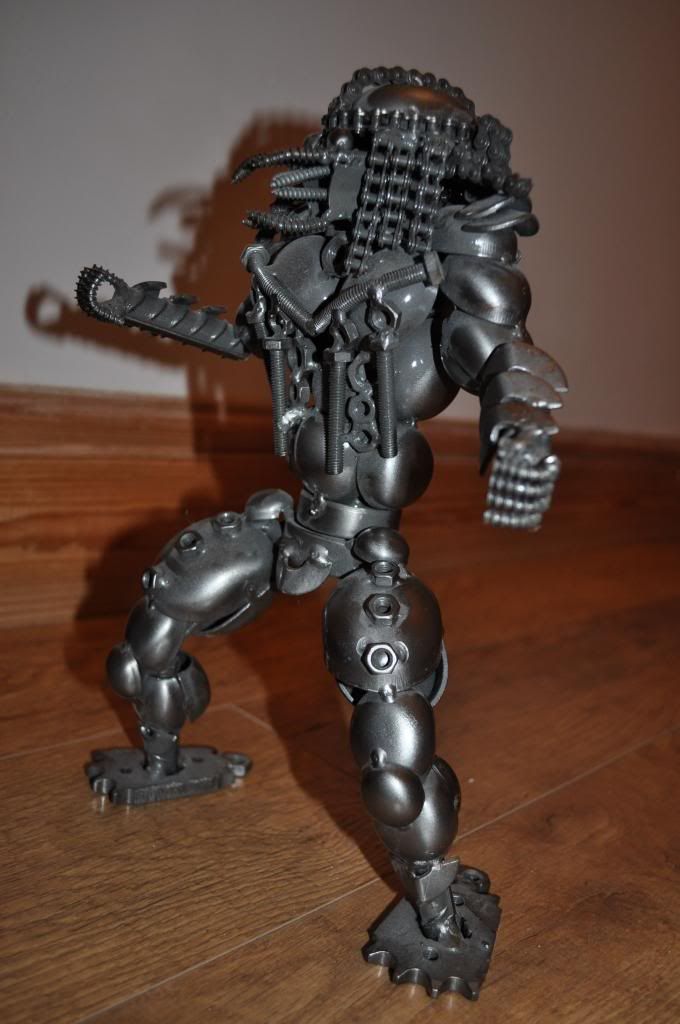 12" Metal Predator Collectors Figure/Statue Made From Scrap Metal, Nuts