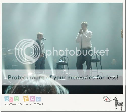 http://i85.photobucket.com/albums/k71/blueinyou/BSB-Korea/080308kr_scp3.jpg